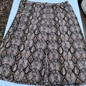 Susan Graver 2X Snakeskin Print Wide Leg Crop Pants Pull On StretcH